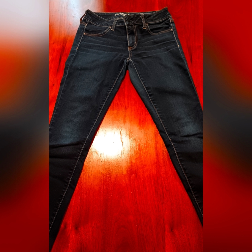 AMERICAN EAGLE JEGGINGS